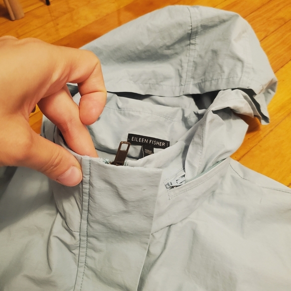 Eileen Fisher lightweight hooded windbreaker coat. Light blue. Oversized size S. - Picture 5 of 12